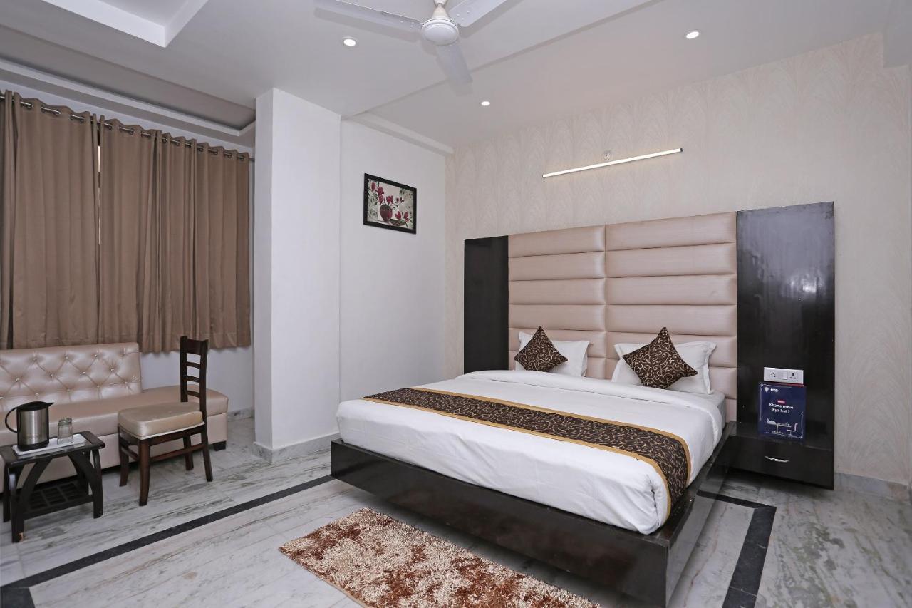 Capital O 10060 Hotel The Leaf Lucknow Ngoại thất bức ảnh